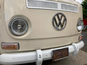 Old Bulli Berlin - Bulli-Handel - Bulli-Verkauf - VW T2a  Deluxe - Black Plate