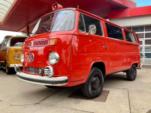 Old Bulli Berlin - Bulli-Handel - Bulli-Verkauf - VW T2b Feuerwehr