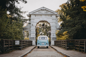 Old Bulli Berlin - Hochzeitsauto - Hochzeitsbulli - Bulli mieten Hochzeit - VW T1 mieten in Berlin
