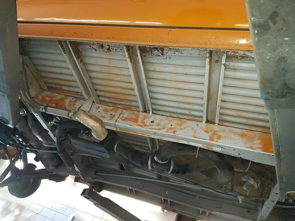 Old Bulli Berlin - Bulliverkauf - Bullihandel - Trockeneisstrahlen - Allroundservice 24