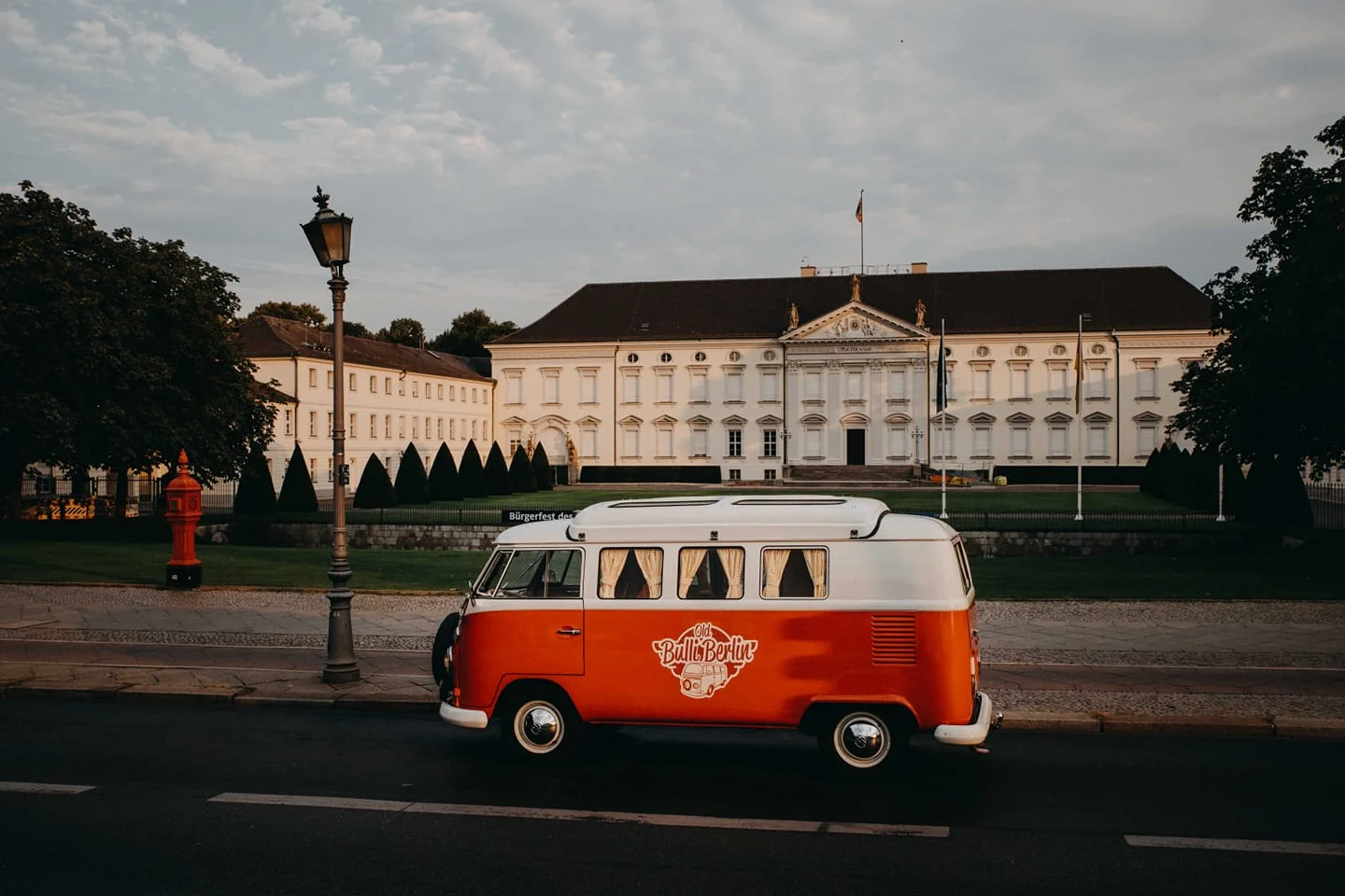 Old Bulli Berlin - Fotobulli - Fotobox auf Rädern