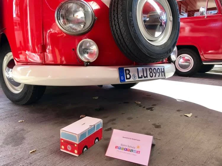 Old Bulli Berlin - Spenden sammeln - Kinderhospiz - Fotobulli